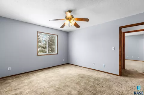 409 E 7th St, Crooks, SD 57020 photo 26