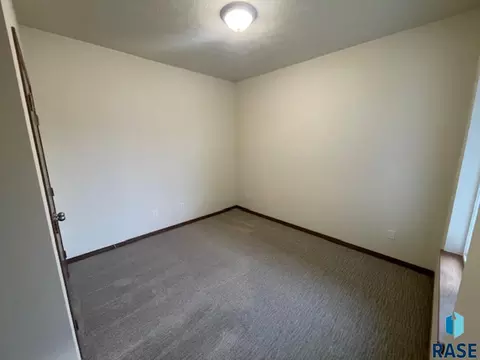 3602 S Heather Ave, Sioux Falls, SD 57106 photo 7