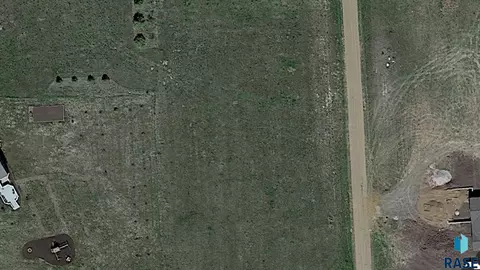 tbd Reed Ct, Canistota, SD 57012