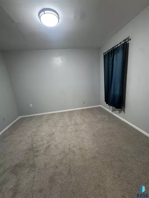 Bedroom - 813 E Center St, Madison, SD 57042 photo 3 of 6