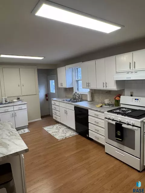 Kitchen - 813 E Center St, Madison, SD 57042 photo 8 of 8
