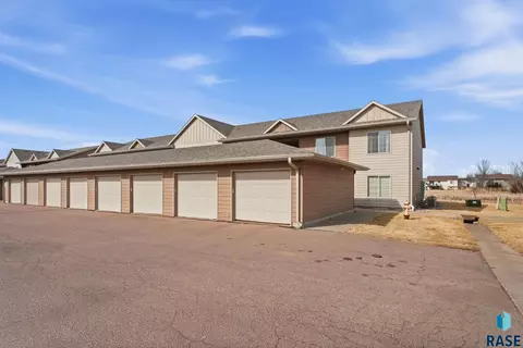 4908 S Klein Ave #24, Sioux Falls, SD 57106