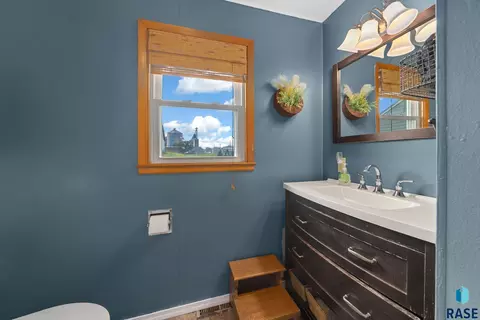 Bath - 511 E 3rd St, Dell Rapids, SD 57022 photo 1 of 3