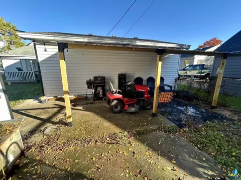 311 E Norton Ave, Salem, SD 57058 photo 14