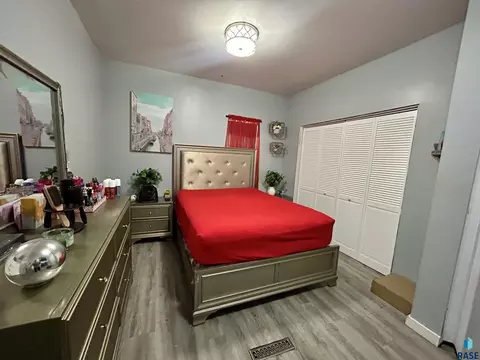 311 E Norton Ave, Salem, SD 57058 photo 8