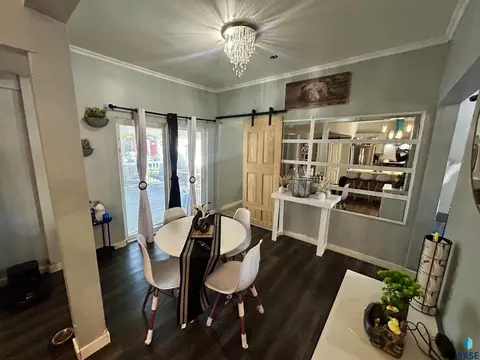 311 E Norton Ave, Salem, SD 57058 photo 7