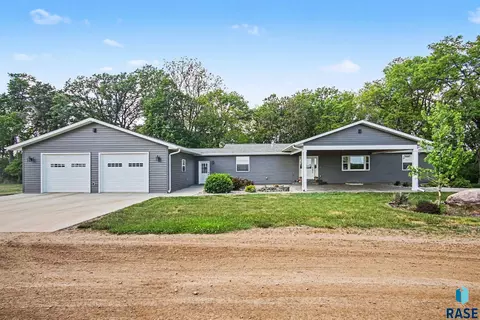 46845 238 St, Colman, SD 57017