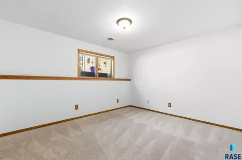 Bedroom - 5008 E Centennial Ln, Sioux Falls, SD 57110 photo 15 of 15