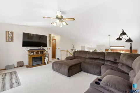 Living - 5008 E Centennial Ln, Sioux Falls, SD 57110 photo 3 of 3