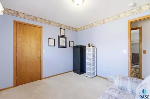Bedroom - 5008 E Centennial Ln, Sioux Falls, SD 57110 photo 6 of 15