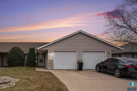 410 N 9th Ave, Brandon, SD 57005 photo 24
