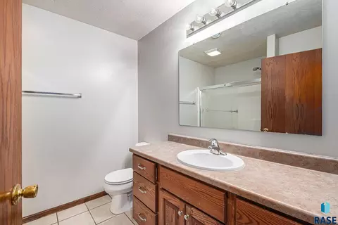 410 N 9th Ave, Brandon, SD 57005 photo 13