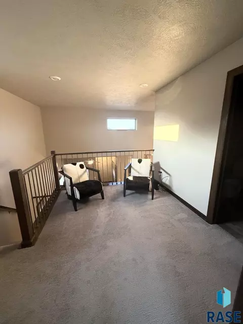 Entry Way - 115 E Ivy Rd, Tea, SD 57064 photo 2 of 2