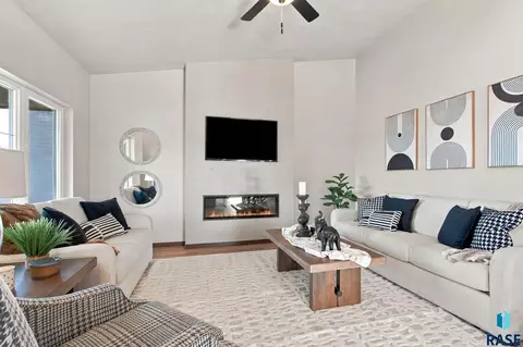 Living - 6808 E Gallant Cir, Sioux Falls, SD 57108 photo 2 of 5