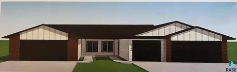 1132 NE 11th St, Madison, SD 57042