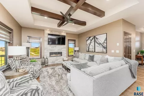 Living - 305 S Heritage Rd, Brandon, SD 57005 photo 1 of 1