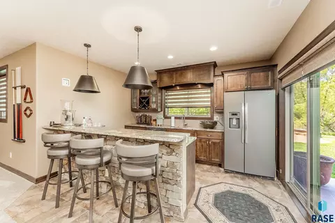 Kitchen - 305 S Heritage Rd, Brandon, SD 57005 photo 3 of 3