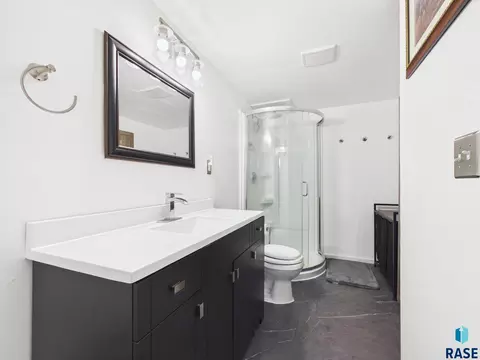 213 W Spruce St, Brandon, SD 57005 photo 16