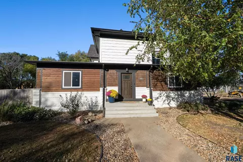 297 N Cedar Ave, Parker, SD 57053