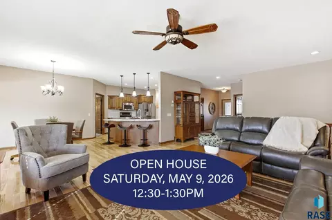 4505 E Kearney Pl, Sioux Falls, SD 57110