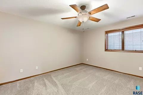 Bedroom - 4505 E Kearney Pl, Sioux Falls, SD 57110 photo 9 of 10