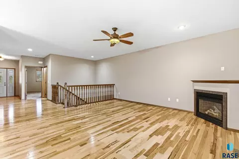 Living - 4505 E Kearney Pl, Sioux Falls, SD 57110 photo 6 of 7
