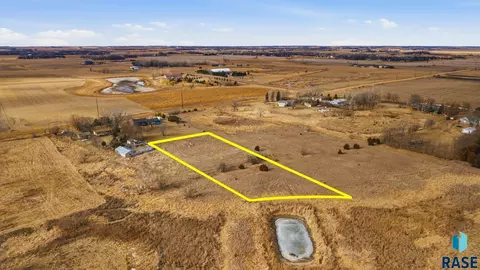 tbd Ave, Sioux Falls, SD 57106 photo 2