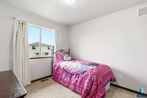 Bedroom - 9421 W Gert St, Sioux Falls, SD 57106 photo 3 of 12