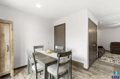 Dining - 9421 W Gert St, Sioux Falls, SD 57106 photo 2 of 4
