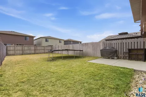 Exterior - 9421 W Gert St, Sioux Falls, SD 57106 photo 8 of 8