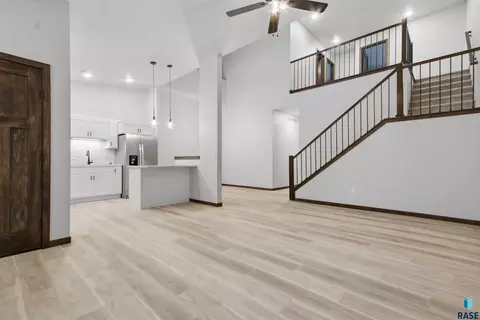 3405 S Jerome Pl, Sioux Falls, SD 57106
