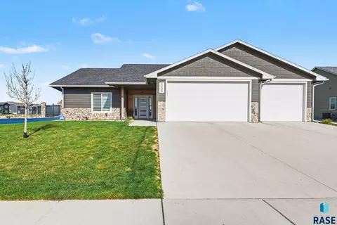 2430 N Main Ave, Tea, SD 57064