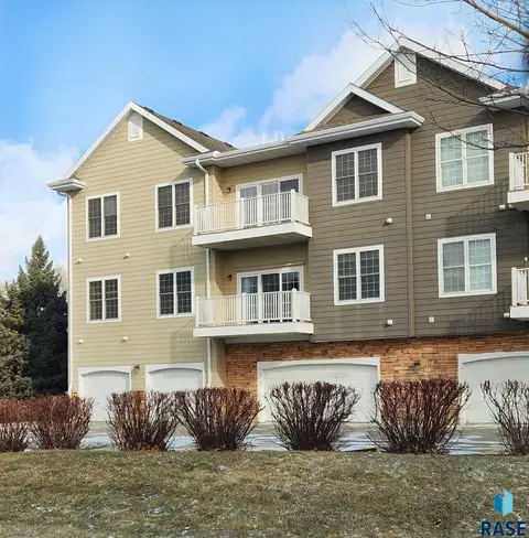 6106 S Avalon Ave #207, Sioux Falls, SD 57108