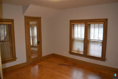 Bedroom - 202 E 18th St, Sioux Falls, SD 57104 photo 2 of 3