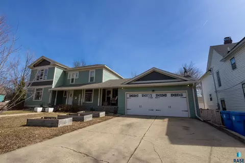 424 N Broadway St, Canton, SD 57013 photo 5