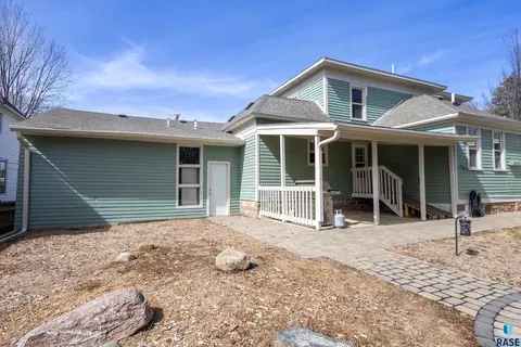 424 N Broadway St, Canton, SD 57013 photo 9