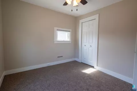 424 N Broadway St, Canton, SD 57013 photo 69