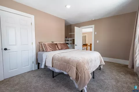 424 N Broadway St, Canton, SD 57013 photo 60
