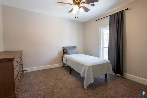 424 N Broadway St, Canton, SD 57013 photo 61