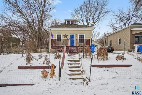 617 S Duluth Ave, Sioux Falls, SD 57104