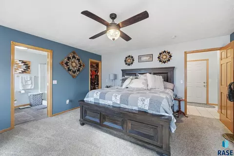 Bedroom - 45 Golf Dr, Wentworth, SD 57075 photo 1 of 10