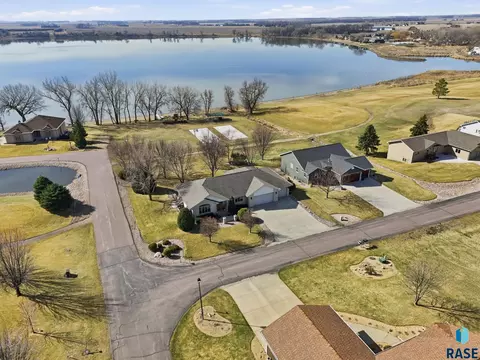 View/Area - 45 Golf Dr, Wentworth, SD 57075 photo 2 of 10