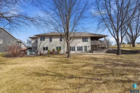 Exterior - 45 Golf Dr, Wentworth, SD 57075 photo 5 of 7