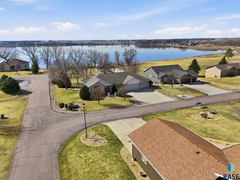 View/Area - 45 Golf Dr, Wentworth, SD 57075 photo 4 of 10