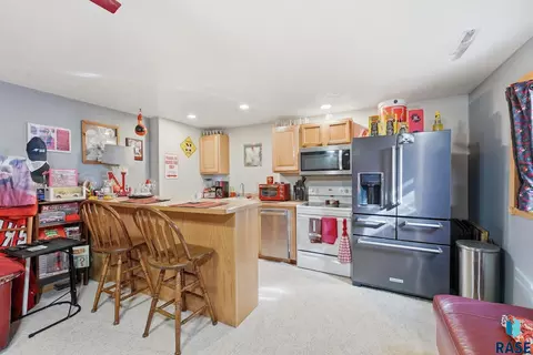 Kitchen - 45 Golf Dr, Wentworth, SD 57075 photo 5 of 5