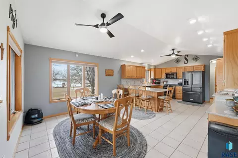 Dining - 45 Golf Dr, Wentworth, SD 57075 photo 1 of 2