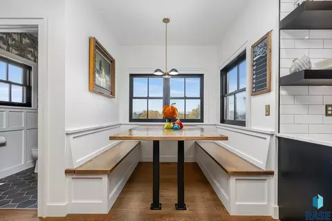 Dining - 221 E 14th St, Sioux Falls, SD 57104 photo 3 of 3