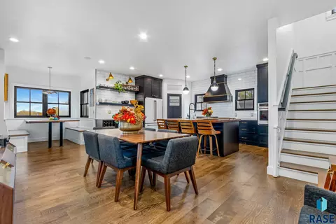 Dining - 221 E 14th St, Sioux Falls, SD 57104 photo 2 of 3