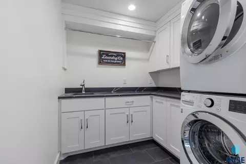 Other - 221 E 14th St, Sioux Falls, SD 57104 photo 6 of 13