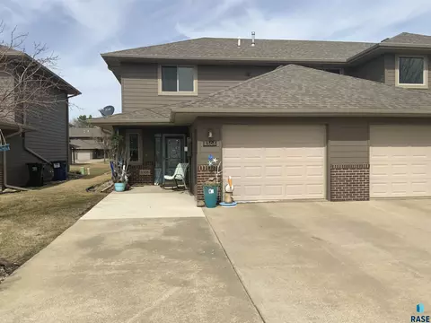 8506 W Lavern Wipf St, Sioux Falls, SD 57106